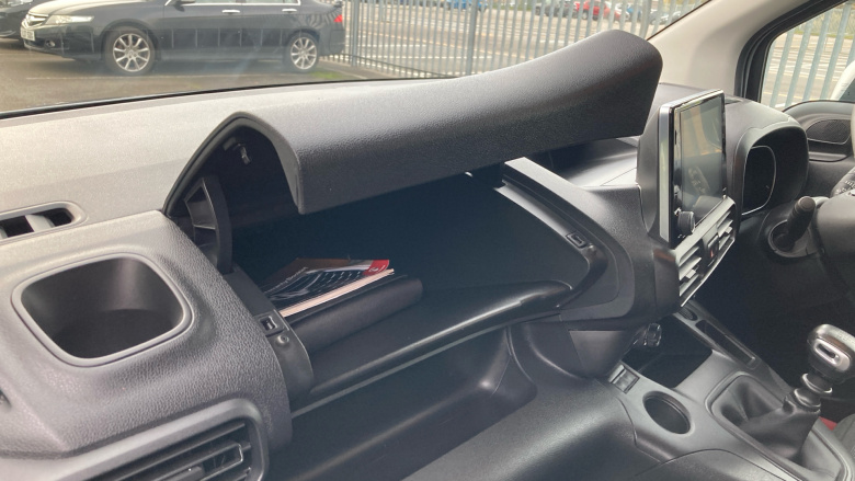 Vauxhall Combo Life 1.2 Turbo Energy XL 5dr Petrol Estate